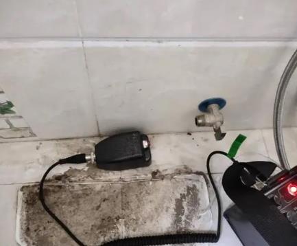 来宾屋顶漏水维修公司分享下卫生间漏水的危害及解决方法